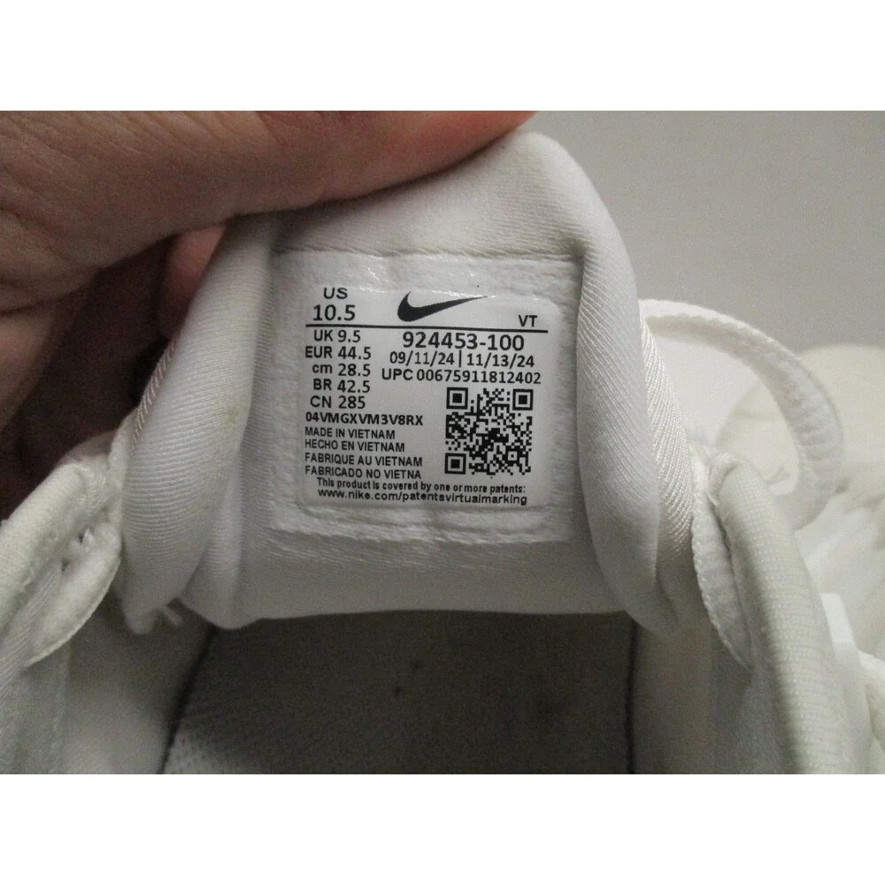 SIZE M 10.5 Nike Air Vapormax Plus Triple White Pure Platinum 924453-100